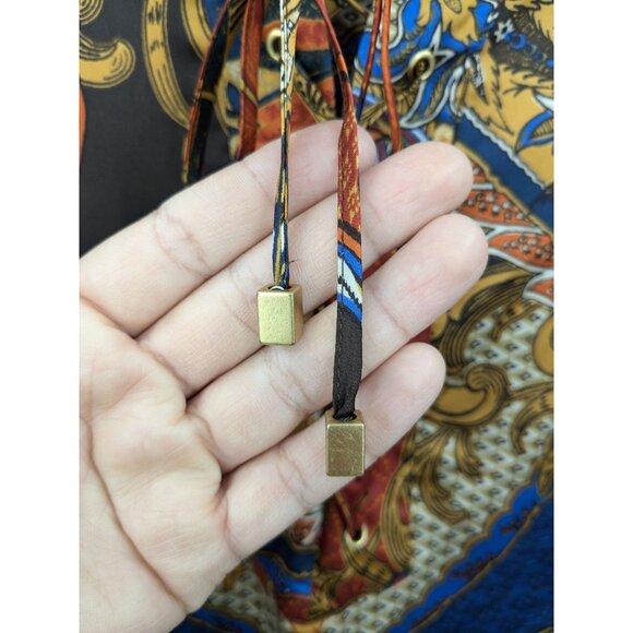 Chicos Paisley Tunic Top Size L Lace Up Long Sleeve Asymmetrical Hem Boho Indie - Picture 9 of 12